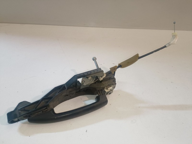 Recambio de maneta exterior trasera izquierda para peugeot partner furgón 9h06 / 9hn referencia OEM IAM 9672961580  