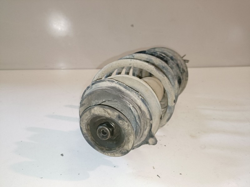 Recambio de amortiguador delantero derecho para fiat ii panda (169) 188a4000 referencia OEM IAM 333763  