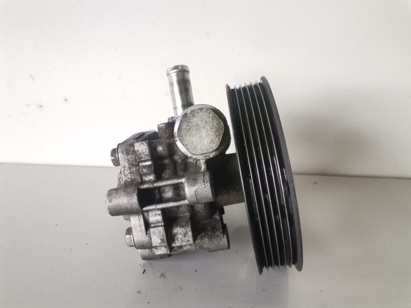 Recambio de bomba direccion para peugeot 4007 4hn referencia OEM IAM   