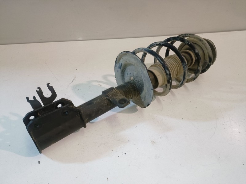 Recambio de amortiguador delantero derecho para fiat ii panda (169) 188a4000 referencia OEM IAM 333763  