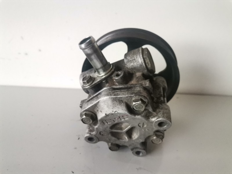 Recambio de bomba direccion para peugeot 4007 4hn referencia OEM IAM   