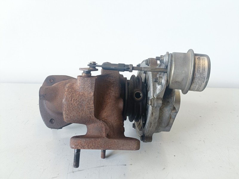 Recambio de turbocompresor para land rover discovery (lt) 10p referencia OEM IAM 4522395/100460  