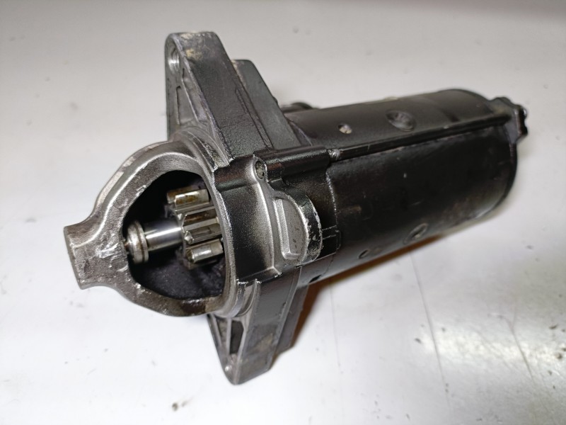 Recambio de motor arranque para nissan primastar (x83) m9r692 referencia OEM IAM   
