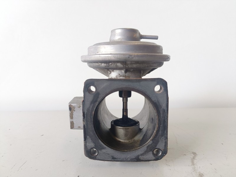 Recambio de valvula egr para land rover discovery (lt) 10p referencia OEM IAM 72243404  