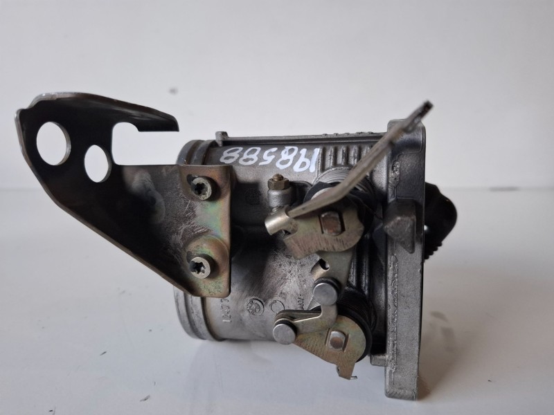 Recambio de caja mariposa para bmw serie z3 roadster (e36) 194s1 referencia OEM IAM   