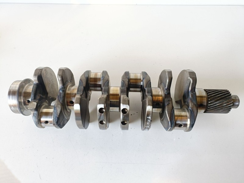 Recambio de cigueñal para mitsubishi montero (v60/v70) 4m41 referencia OEM IAM   