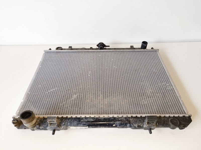 Recambio de radiador agua para nissan x-trail (t30) yd22 referencia OEM IAM 68703A  