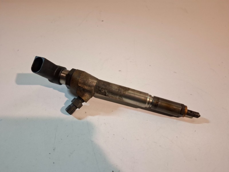 Recambio de inyector para renault scenic ii (jm) k9k732 referencia OEM IAM 8200380253  