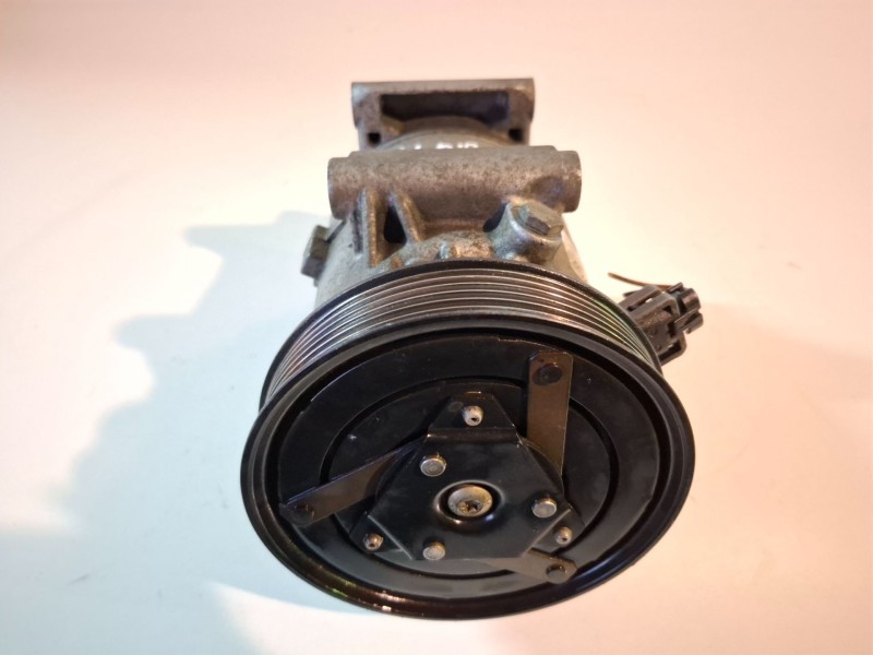 Recambio de compresor aire acondicionado para renault scenic ii (jm) k9k732 referencia OEM IAM 8200600110  