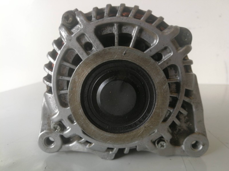 Recambio de alternador para mazda 3 berlina / sedán (bm/bn) sh referencia OEM IAM A3TB6581/6Y01  