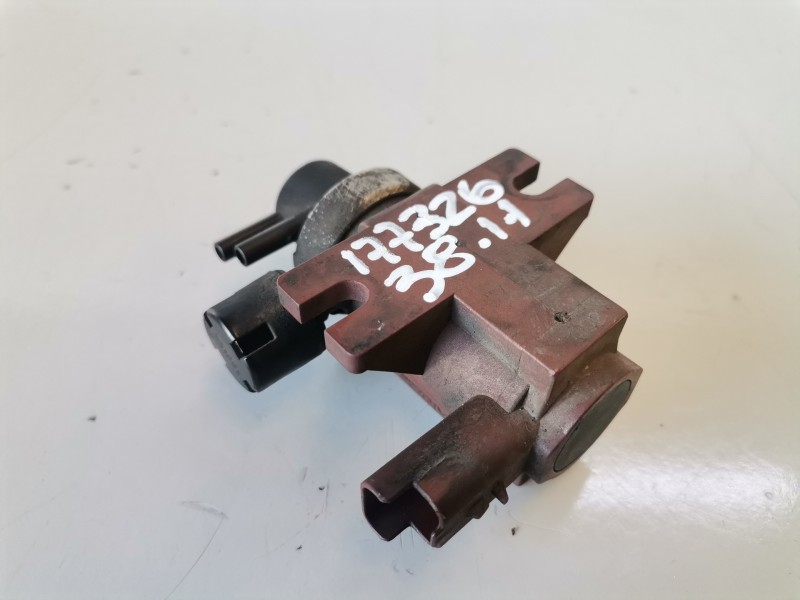 Recambio de valvula aire adicional para volvo v50 familiar d4204t referencia OEM IAM 9650098380/72832804  