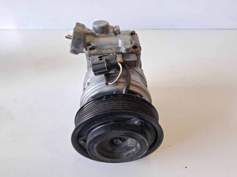 Recambio de compresor aire acondicionado para land rover discovery 15p referencia OEM IAM 4472004962  