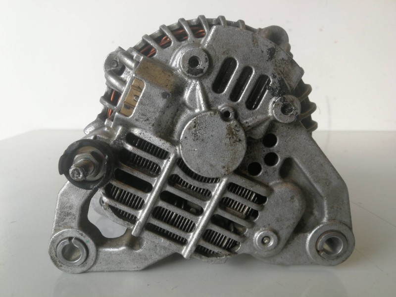 Recambio de alternador para mazda 3 berlina / sedán (bm/bn) sh referencia OEM IAM A3TB6581/6Y01  
