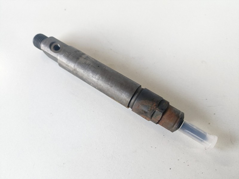 Recambio de inyector para citroen jumper camión 814043 referencia OEM IAM 109P81  