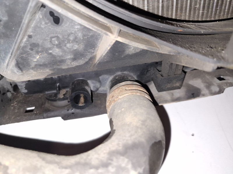 Recambio de radiador agua para citroen c3 hfx referencia OEM IAM   