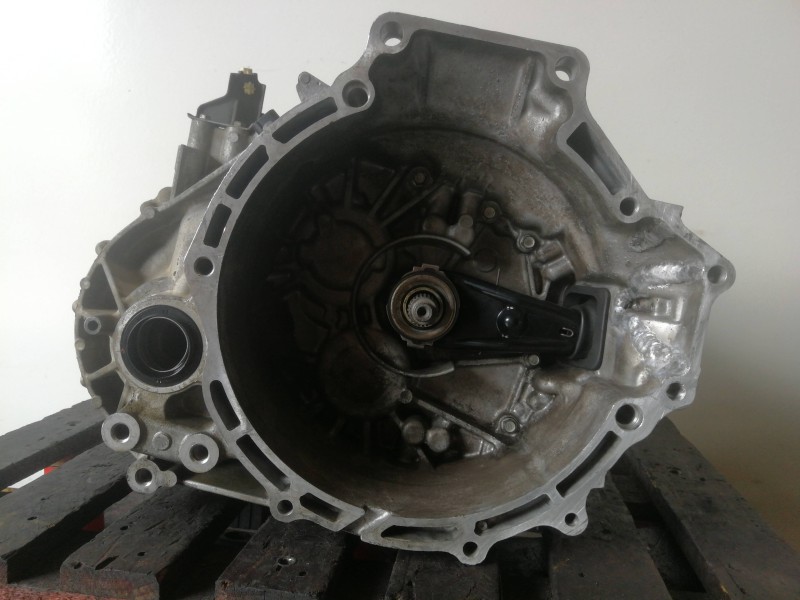 Recambio de caja cambios para mazda 6 berlina (gg) rf referencia OEM IAM RF7J/GC0703000  