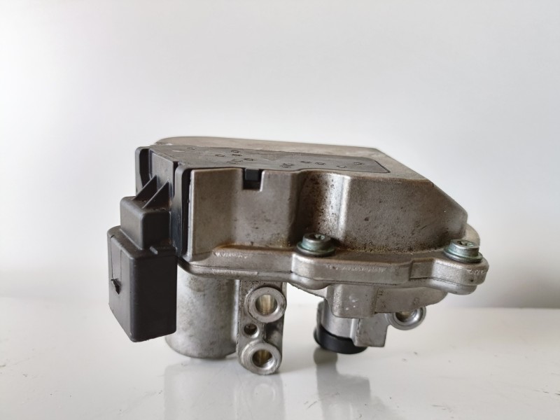 Recambio de caja mariposa para audi a4 avant (8e) asb referencia OEM IAM 059129086M  