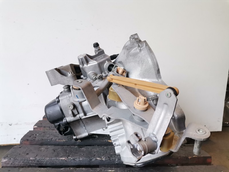 Recambio de caja cambios para opel corsa d a14xer referencia OEM IAM   