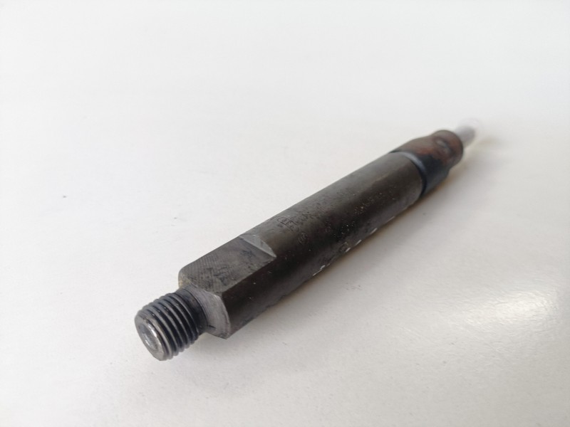 Recambio de inyector para citroen jumper camión 814043 referencia OEM IAM 109P81  