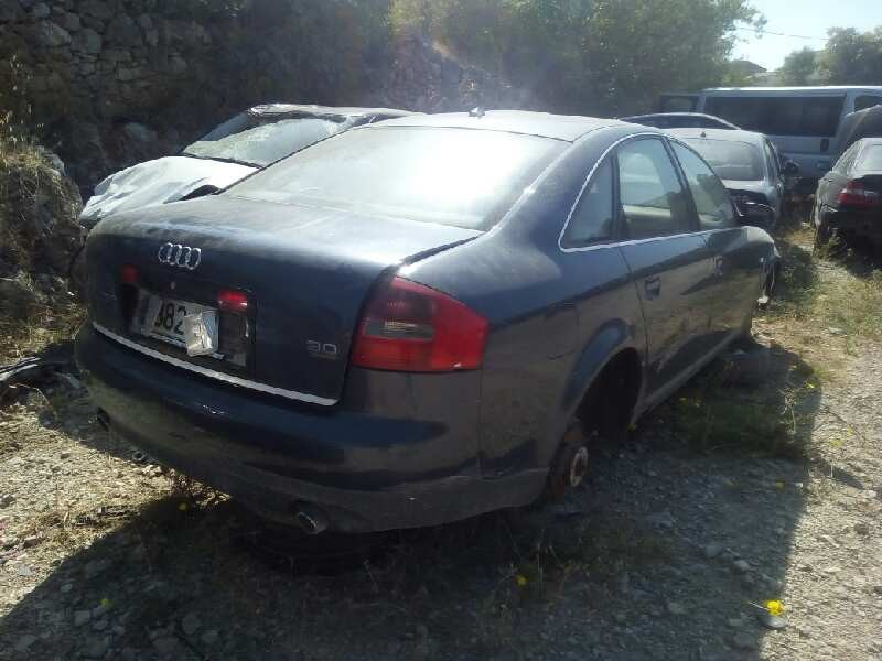 audi a6 berlina (4b2) del año 2002