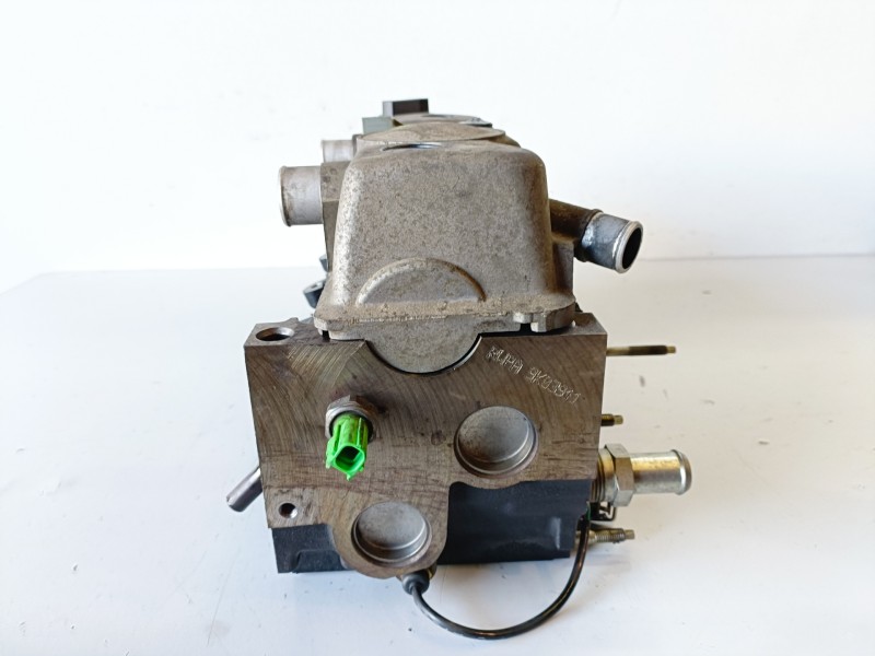 Recambio de culata para ford tourneo connect (tc7) rwpa referencia OEM IAM 6G9Q6090A1A  