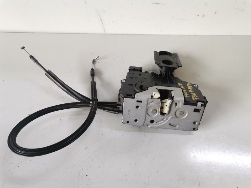 Recambio de cerradura puerta trasera izquierda para fiat qubo (300) 199a9000 referencia OEM IAM 1356367080  