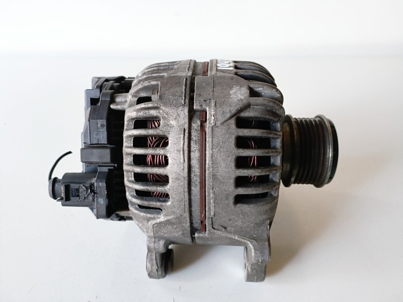 Recambio de alternador para audi a3 (8l) asz referencia OEM IAM 03L903023  