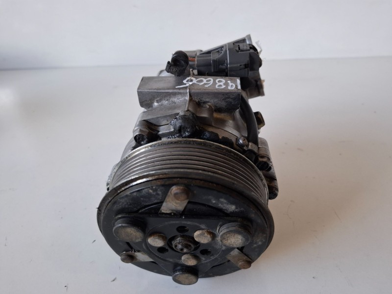 Recambio de compresor aire acondicionado para peugeot bipper 199a9000 referencia OEM IAM 51893889  