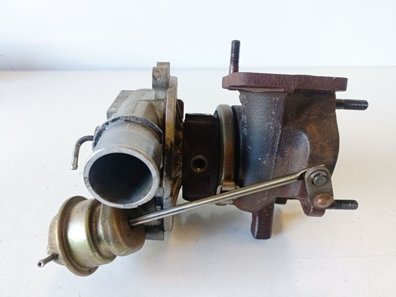 Recambio de turbocompresor para ford ranger (er) wlt referencia OEM IAM VJ330306  