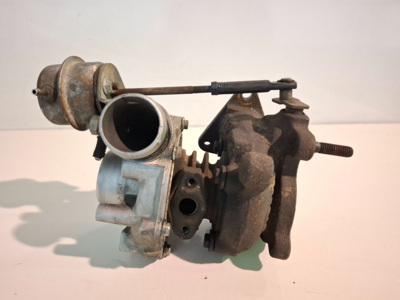 Recambio de turbocompresor para volkswagen golf iv berlina (1j1)(10.1997) agr referencia OEM IAM 038145701A  