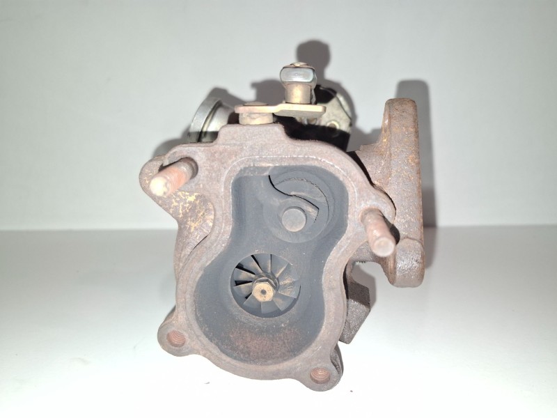 Recambio de turbocompresor para volkswagen golf iv berlina (1j1)(10.1997) agr referencia OEM IAM 038145701A  