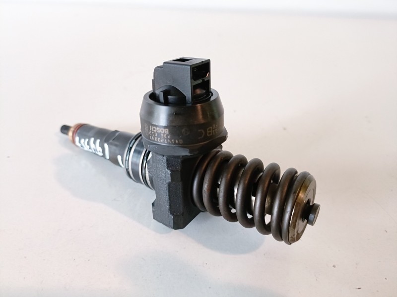 Recambio de inyector para seat ibiza (6l1) atd referencia OEM IAM 038130073AJ  