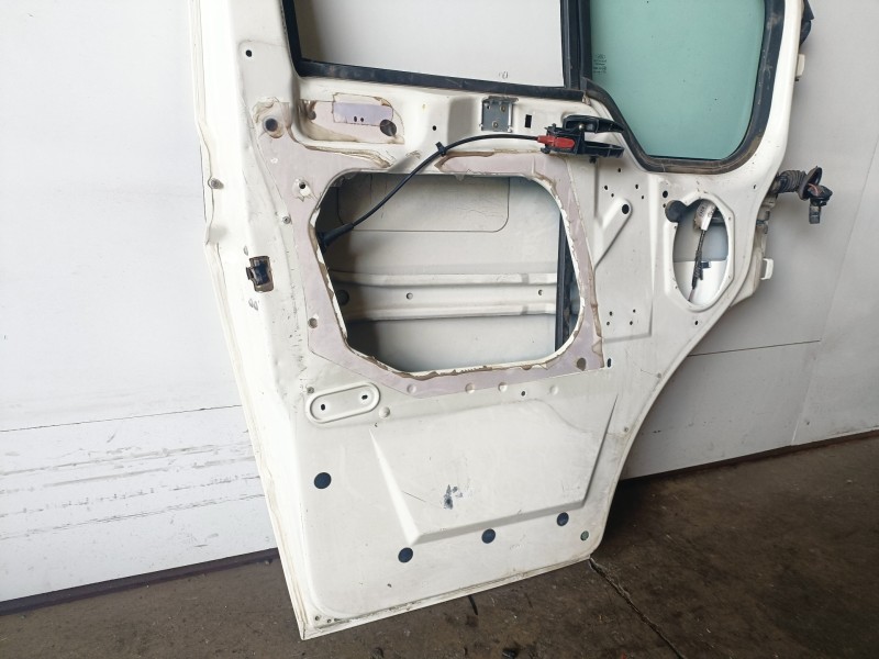 Recambio de puerta delantera izquierda para ford transit caja abierta (fy) fxfa referencia OEM IAM   