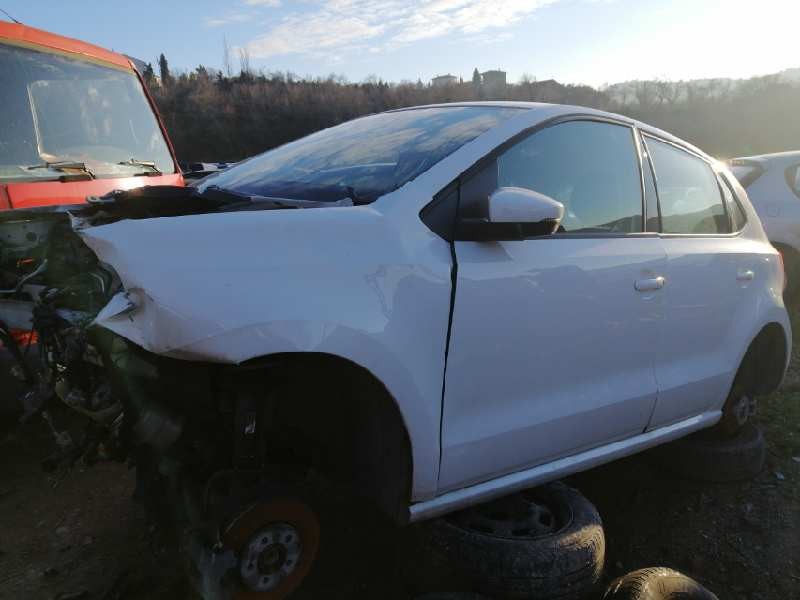 volkswagen polo v (6r1) del año 2013