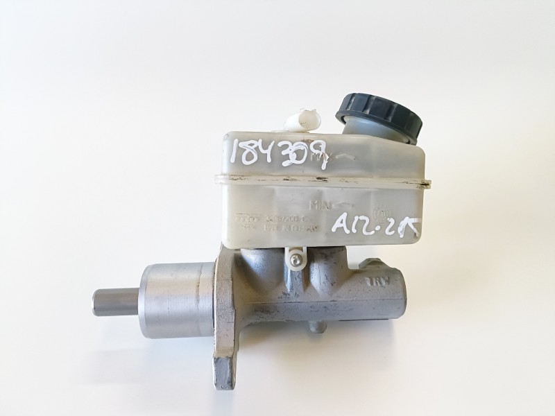 Recambio de bomba freno para mercedes-benz clase b (bm 245) 640940 referencia OEM IAM   