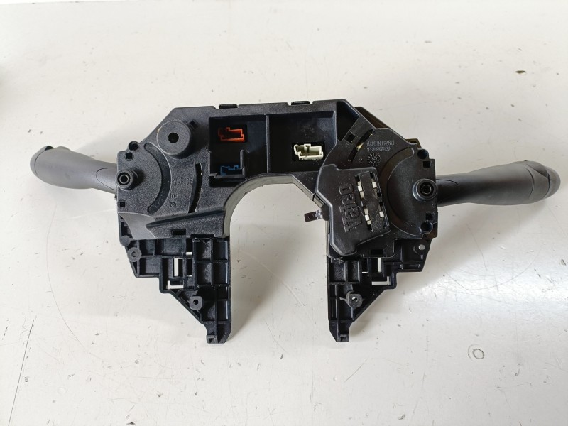 Recambio de mando luces para citroen c4 berlina kfu referencia OEM IAM 96627924XT  