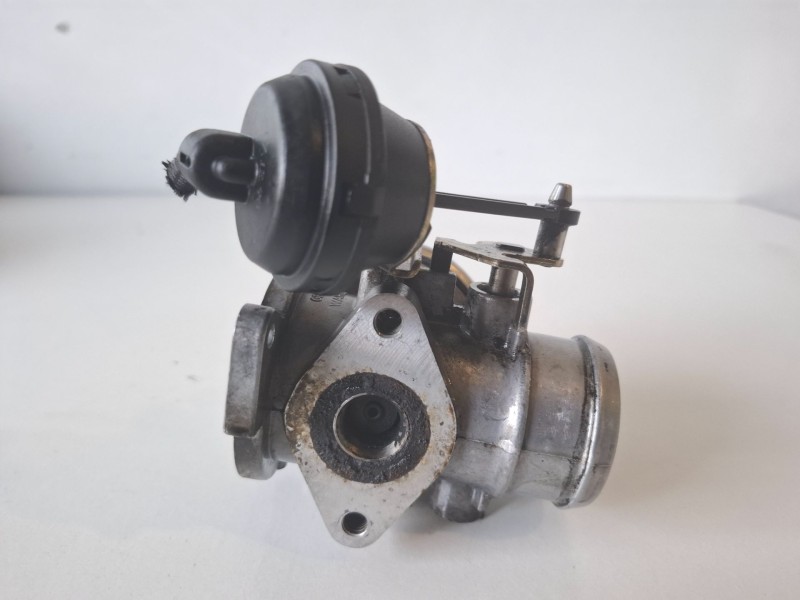Recambio de valvula egr para volkswagen golf iv berlina (1j1)(10.1997) agr referencia OEM IAM 038131501E  