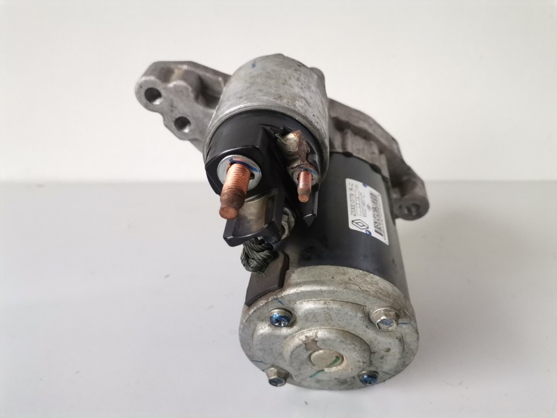 Recambio de motor arranque para dacia sandero ii h4b400 referencia OEM IAM 233000779R/M000T46571ZT  