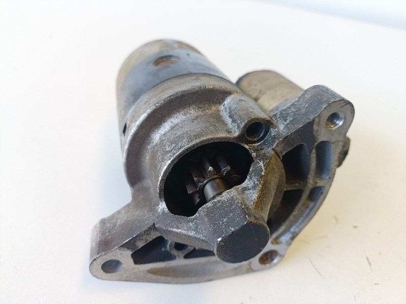 Recambio de motor arranque para citroen c3 kfv referencia OEM IAM M002T13081  