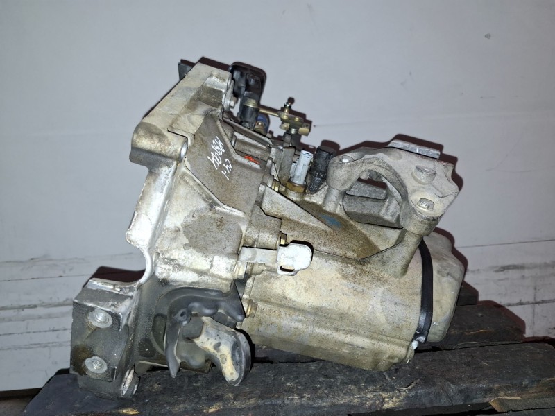 Recambio de caja cambios para citroen c3 hfx referencia OEM IAM 20CP14  