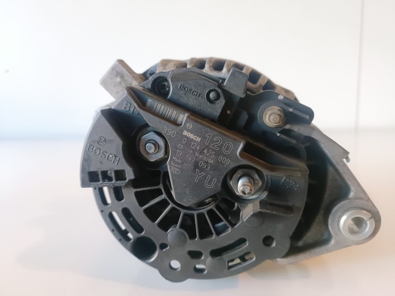 Recambio de alternador para opel astra g coupe z18xe referencia OEM IAM 0124425009  