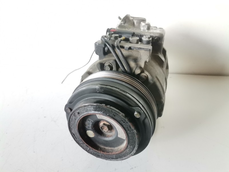 Recambio de compresor aire acondicionado para bmw serie 5 berlina (e39) 256d1 referencia OEM IAM 4472208027  