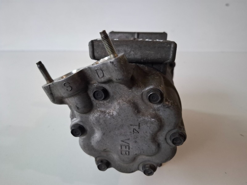 Recambio de compresor aire acondicionado para citroen c3 hfx referencia OEM IAM 9646273380  