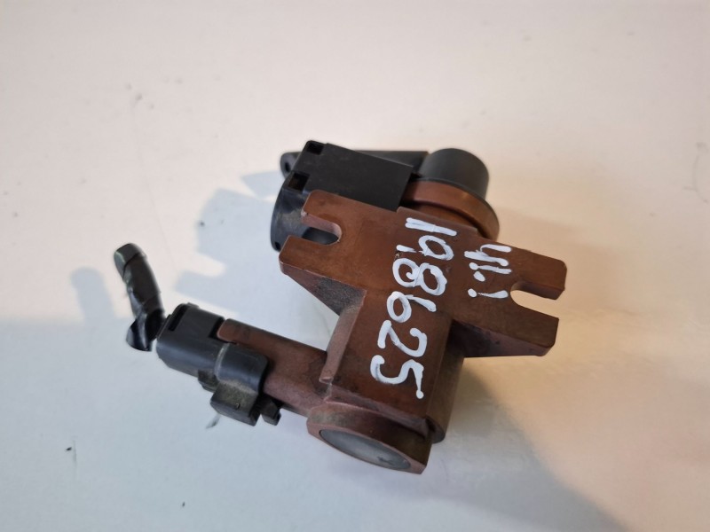 Recambio de valvula aire adicional para ford focus c-max (cap)(2003) g6da referencia OEM IAM 701771010  