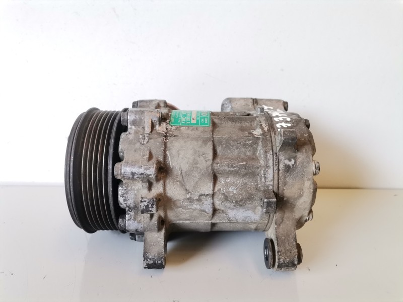 Recambio de compresor aire acondicionado para volkswagen polo iii (6n1) aex referencia OEM IAM 6N0820803A  