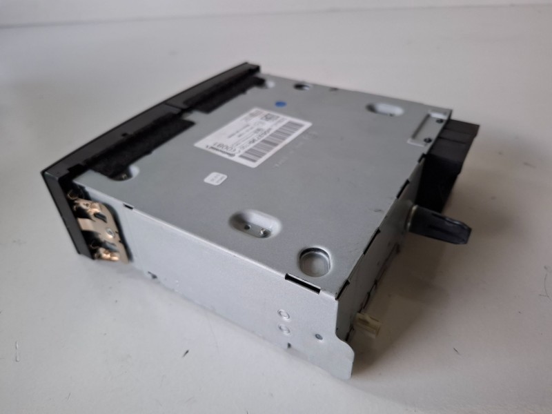 Recambio de sistema audio / radio cd para peugeot 5008 ah01 referencia OEM IAM 98053736XT00  