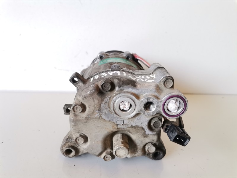 Recambio de compresor aire acondicionado para volkswagen polo iii (6n1) aex referencia OEM IAM 6N0820803A  