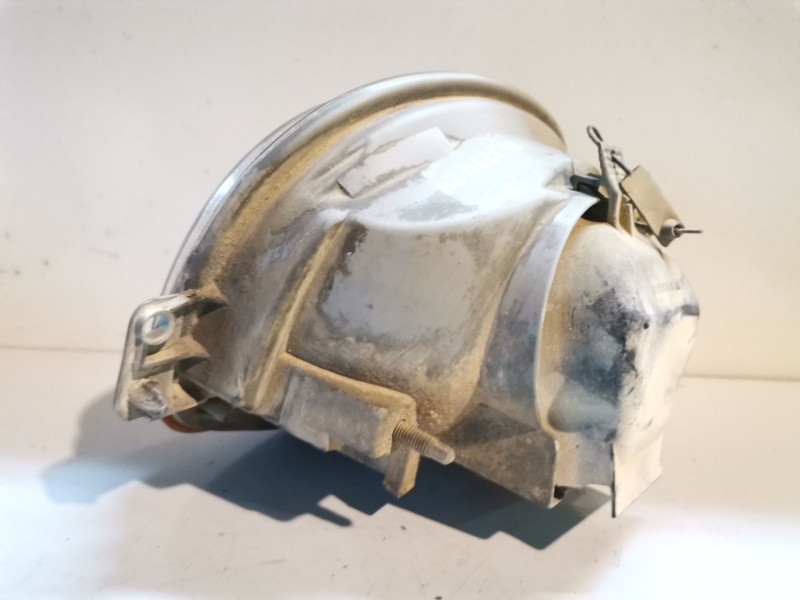Recambio de faro derecho para renault twingo i (c06) d7f7 referencia OEM IAM 7700820022  