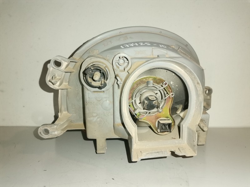 Recambio de faro izquierdo para renault twingo i (c06) d7f7 referencia OEM IAM 7701036393  