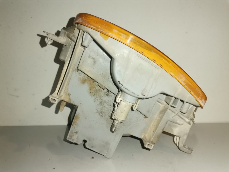 Recambio de faro izquierdo para renault twingo i (c06) d7f7 referencia OEM IAM 7701036393  